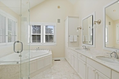Wellfleet's finest waterfront location paired with an immaculate - photo 34