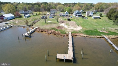 Updated 3-bedroom, 2-bath waterfront home on Hudson Creek offers - photo 40