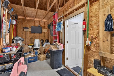 Welcome to 2712 Marian Drive, a beautifully maintained brick - photo 44