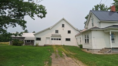 380 Clinton Ave, Winslow. Classic early 1800's farmhouse and - photo 47