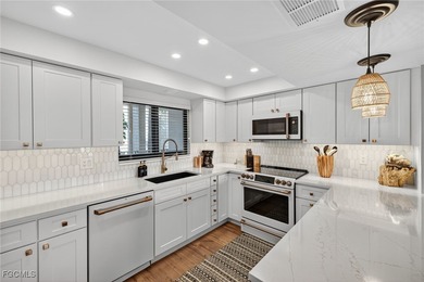 Lake Condo For Sale in Fort Myers, Florida