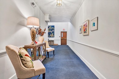 Great opportunity in the Glen - Condo with amazing views, tons