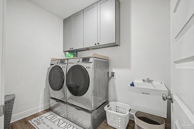 Back on the Market - no fault of the Sellers. Welcome to this - photo 11