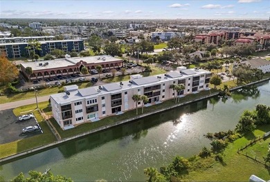 Port Charlotte Waterway Area Condo For Sale in Port Charlotte Florida