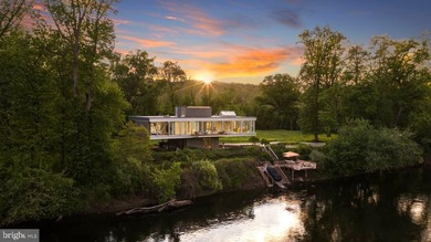 Riverscape is a rare architectural estate lifted gracefully - photo 1