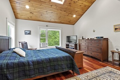 This two-level condominium offers a spacious and comfortable - photo 28