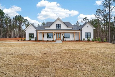 Lake Oconee Home For Sale in White Plains Georgia