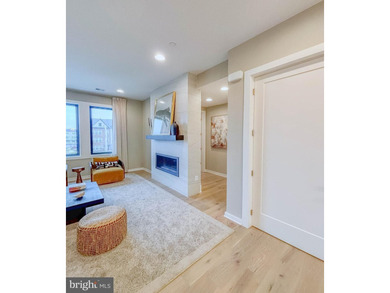 Experience the pinnacle of sophisticated design and effortless - photo 9