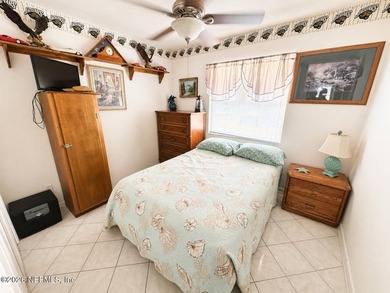This well-cared-for home in a quiet neighborhood in Arlington - photo 11
