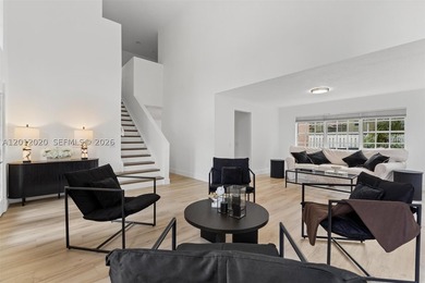 Step into luxury in this highly renovated 4-bedroom, 2.5-bath - photo 14