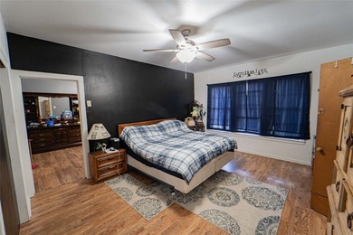 Three bedroom, two bath home located closely to all your - photo 14