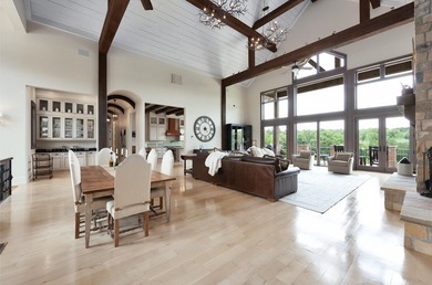 This expansive Tennessee estate offers an unrivaled blend of - photo 17