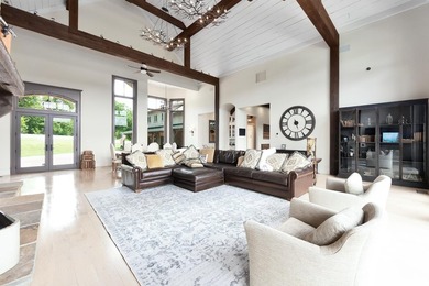 This expansive Tennessee estate offers an unrivaled blend of - photo 18