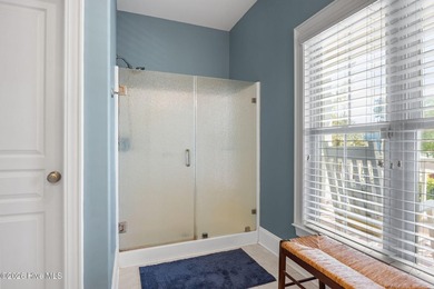 Welcome to 325 Live Oak Street, a beautifully crafted - photo 19