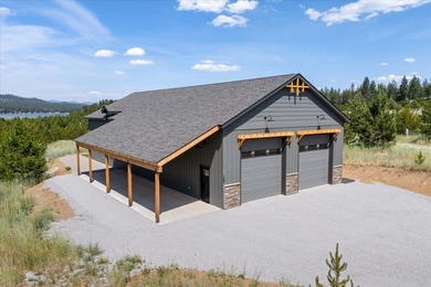 Lake Home Active Under Contract in Newport, Washington