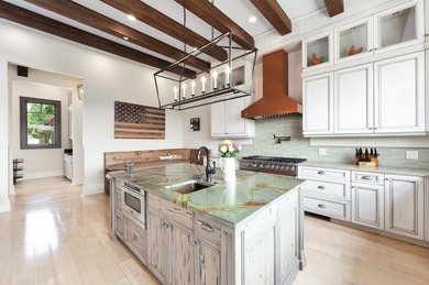 This expansive Tennessee estate offers an unrivaled blend of - photo 24