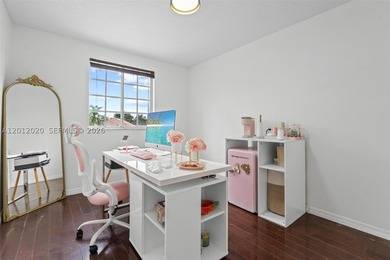 Step into luxury in this highly renovated 4-bedroom, 2.5-bath - photo 26