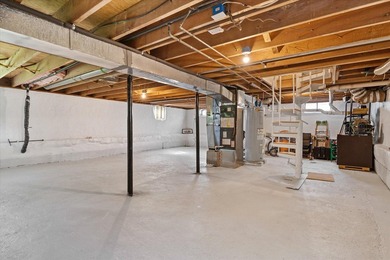 Move-in ready rambler with 4 bedrooms and 2.5 baths. The home - photo 28