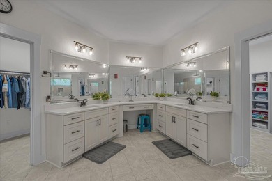 Welcome to this stunning 5 bedroom, 4-bath custom-built - photo 29