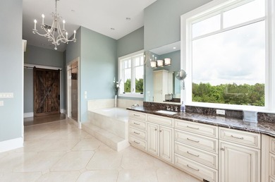 This expansive Tennessee estate offers an unrivaled blend of - photo 30
