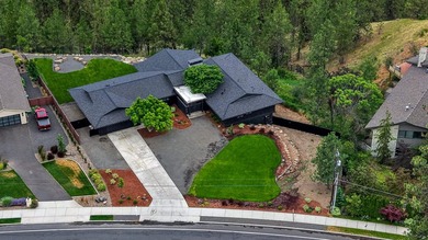 Step into this iconic 1.21-acre High Drive estate, thoughtfully - photo 2