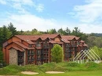 Ready to be a part of the Wisconsin Dells Waterpark Resort - photo 2