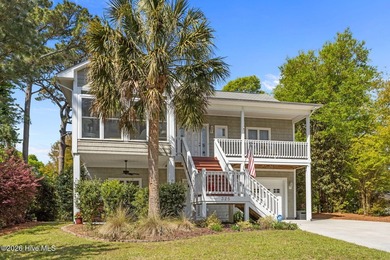 Welcome to 325 Live Oak Street, a beautifully crafted - photo 35