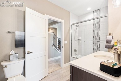 You will love to live in this custom, incredible, awesome & - photo 35