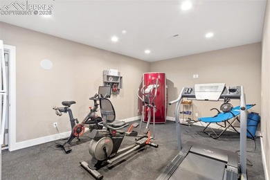 You will love to live in this custom, incredible, awesome & - photo 42