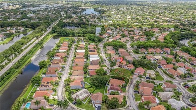 Step into luxury in this highly renovated 4-bedroom, 2.5-bath - photo 49