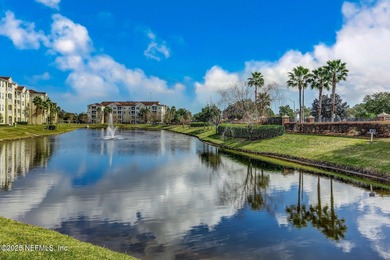 Lake Condo For Sale in Jacksonville, Florida