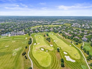 Backing to the 18th fairway of the award-winning Nicklaus Golf - photo 9