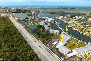 Large Dock and Covered Parking Space are includede by Boat, Come - photo 2