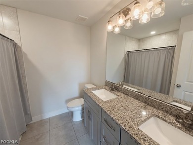 MOTIVATED SELLER. Located in a nice, friendly neighborhood in - photo 12