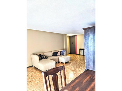 This rare 17th-floor, two-bedroom, one-bathroom condo offers - photo 12