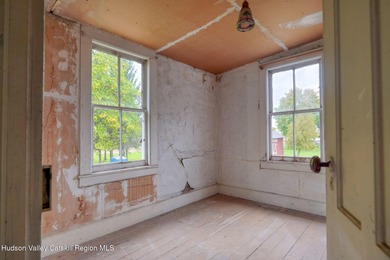 Bring your vision to this unique opportunity in the heart of - photo 15