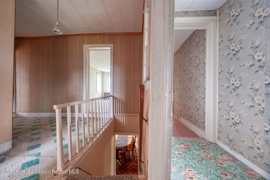 Bring your vision to this unique opportunity in the heart of - photo 17