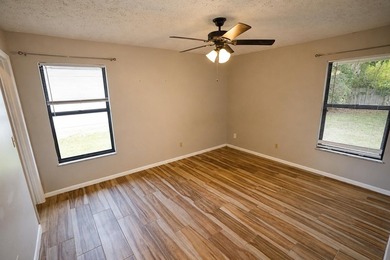 Beautifully Updated 3 Bedroom, 2 Bath home Located in the heart - photo 18