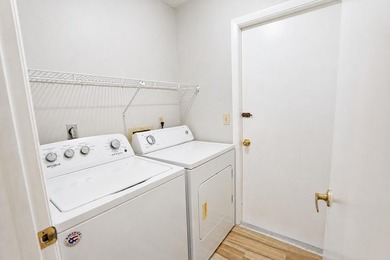 Beautifully Updated 3 Bedroom, 2 Bath home Located in the heart - photo 22