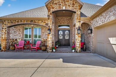 You'll fall in love with this beautiful blend of luxury and - photo 5
