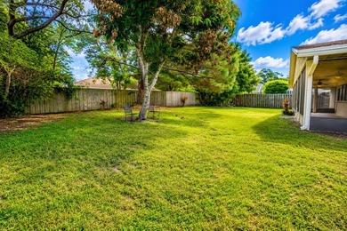 Beautifully Updated 3 Bedroom, 2 Bath home Located in the heart - photo 27