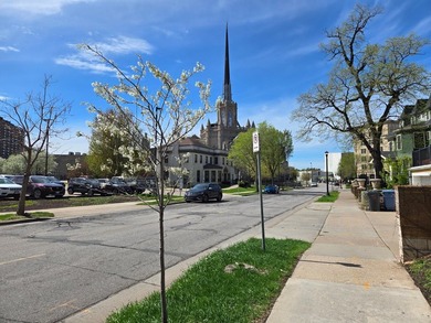 This rare 17th-floor, two-bedroom, one-bathroom condo offers - photo 36