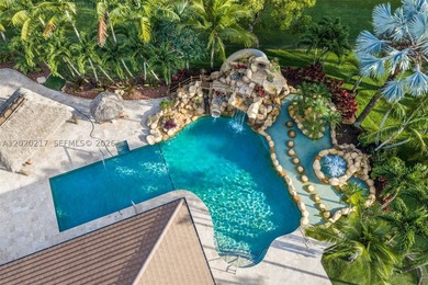 Experience resort-style living in this private 1.3-acre estate - photo 4