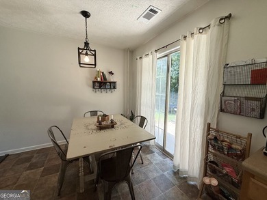 Hampton Green, where comfort, privacy, and easy one-level living - photo 14