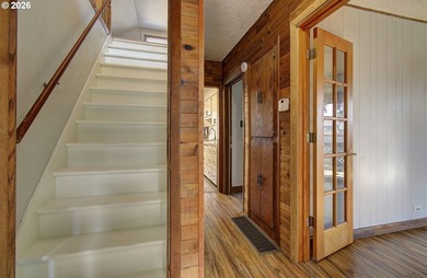 Corner lot home in the heart of downtown Vancouver. Updated - photo 17