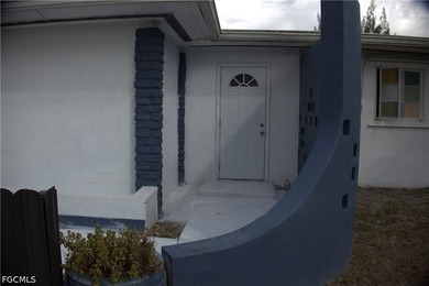 Welcome home located on a spacious corner lot in a quiet North - photo 18