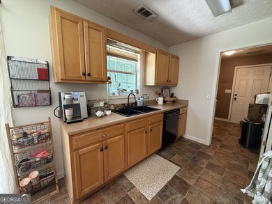 Hampton Green, where comfort, privacy, and easy one-level living - photo 20