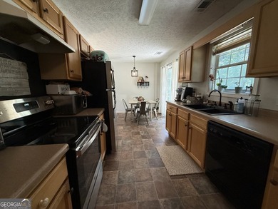 Hampton Green, where comfort, privacy, and easy one-level living - photo 21