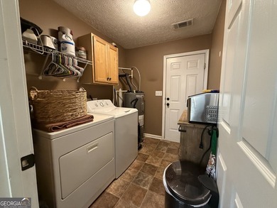 Hampton Green, where comfort, privacy, and easy one-level living - photo 22