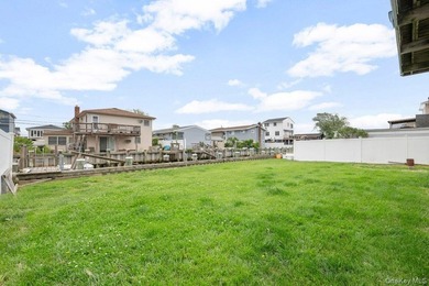 Attention All Boaters! BEST PRICED WATERFRONT IN FREEPORT LONG - photo 31